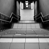 Milan_stairway.jpg
